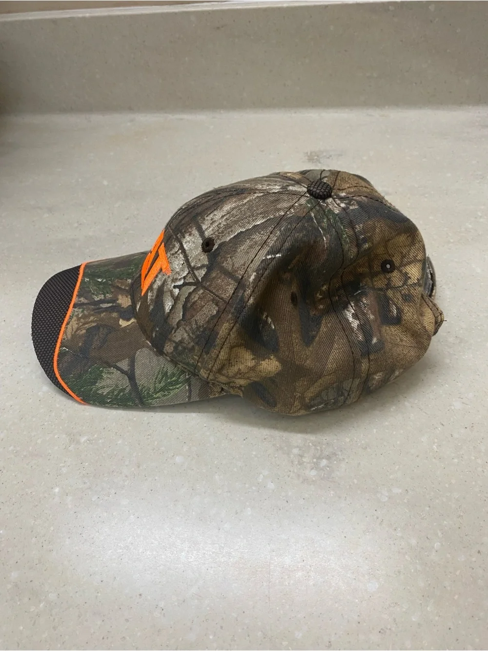 CAT Caterpillar Camo Hat Orange Logo Hunting Cap Adjustable Outdoor Workwear